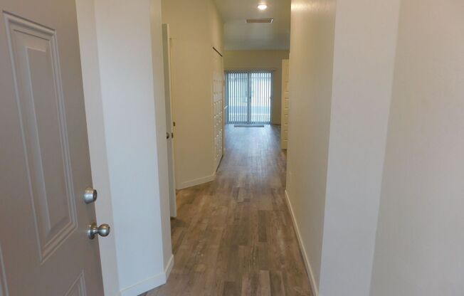 2 beds, 2 baths, 1,086 sqft, $1,645, Unit Unit 2