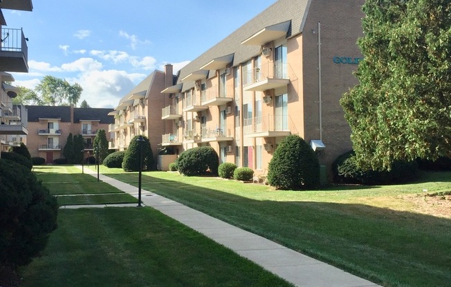 1 bed, 1 bath, 800 sqft, $1,195, Unit 11