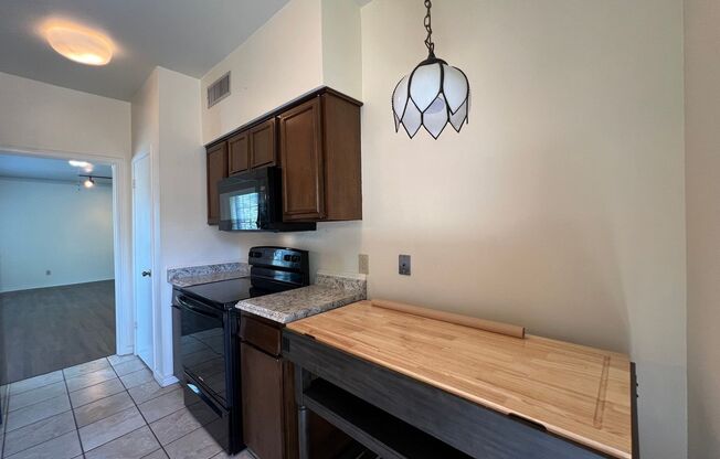 1 bed, 1 bath, $1,295