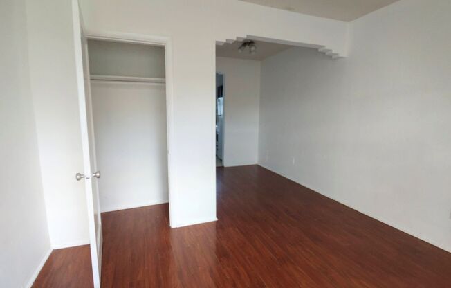 Studio, 1 bath, $1,200, Unit 1565 SW 6th St #6