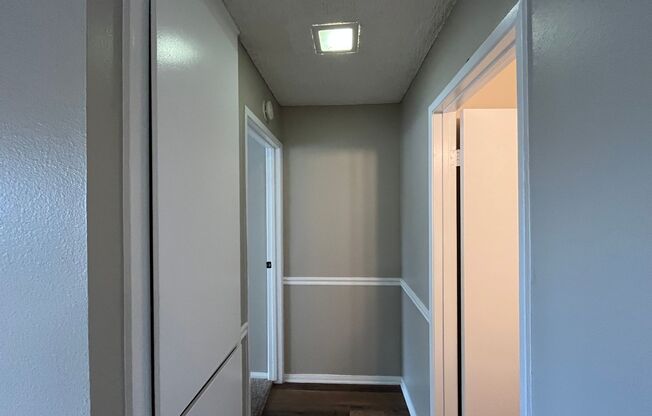 1 bed, 2 baths, 900 sqft, $2,200, Unit 007