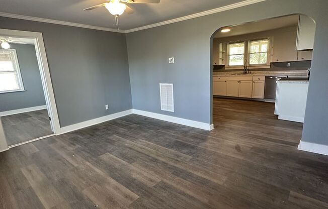 Newly Renovated 4 Bed, 2 Bath in Dickson