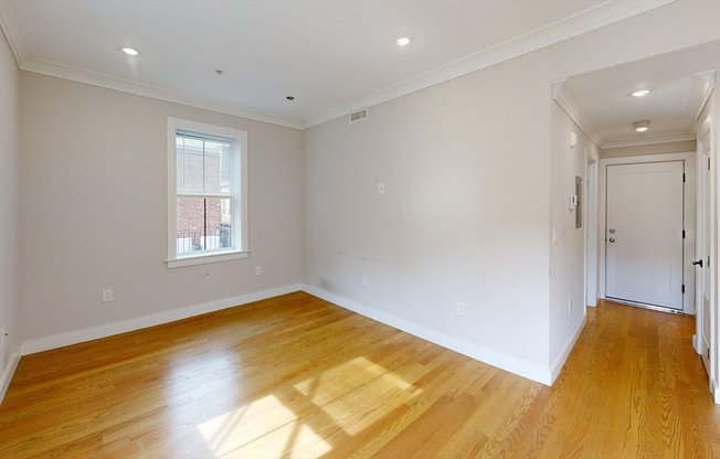 1 bed, 1 bath, 650 sqft, $2,895, Unit 4