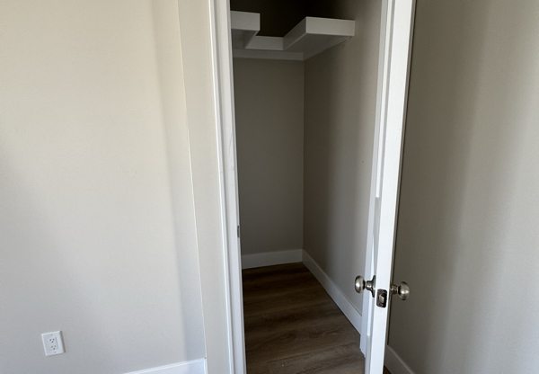 115 CARTERET AVE