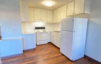 1 bed, 1 bath, 610 sqft, $1,800, Unit F09
