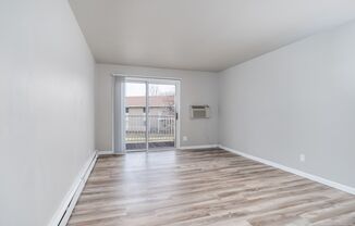 2 beds, 1 bath, 825 sqft, $1,099, Unit 1320-206