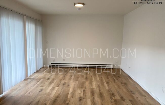 1 bed, 1 bath, 600 sqft, $1,195, Unit Unit 04
