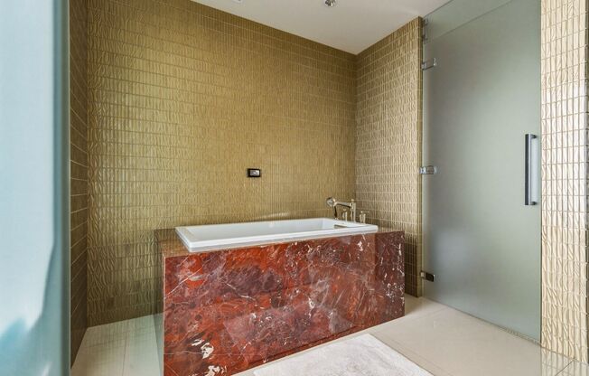 2 beds, 2.5 baths, $17,000