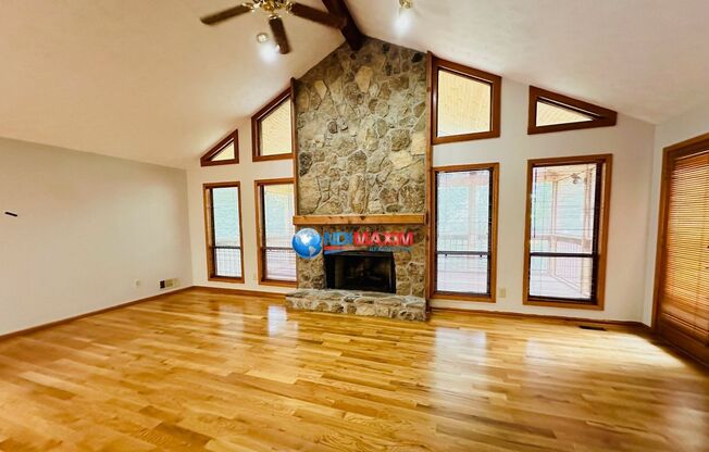 Nice spacious 4-bedroom house in Duluth