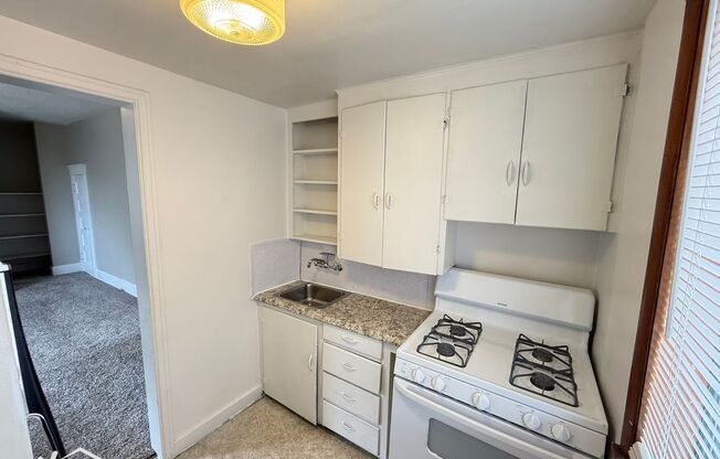 606 S 6th Ave