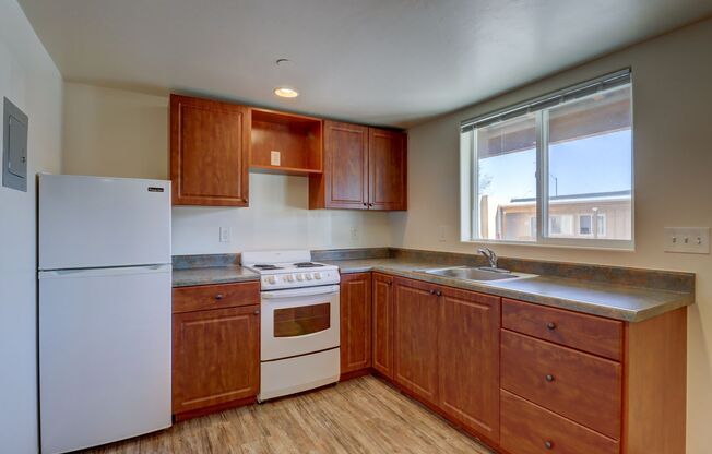 Studio, 1 bath, 288 sqft, $850, Unit Unit 26