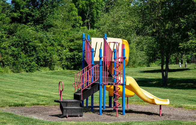 Kids playground at Ashton Brook Apartments