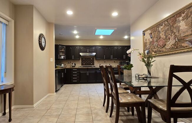 1481 BENEDICT CYN DR