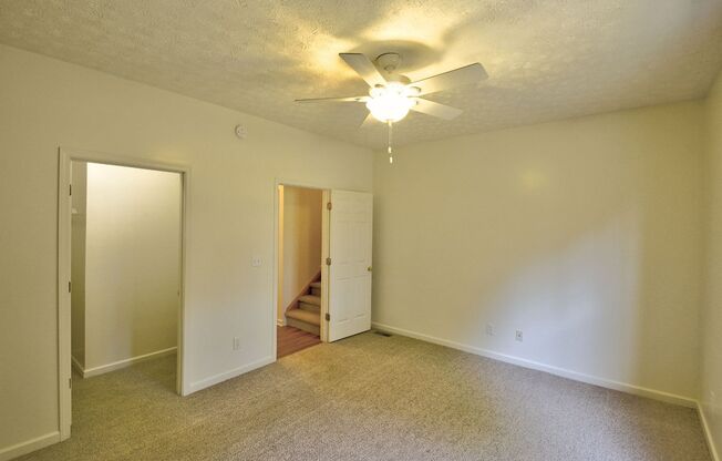 3 beds, 2 baths, 1,700 sqft, $1,999, Unit GP - 2717