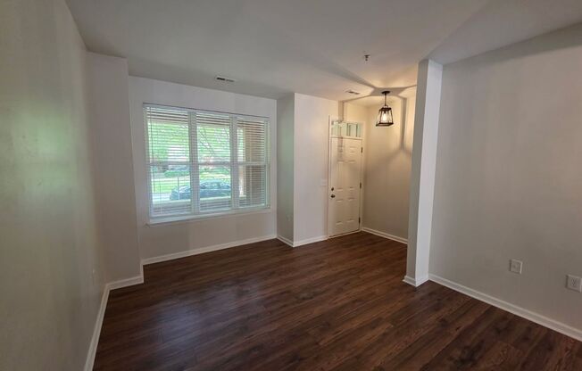 2 Bedroom/2.5 Bathroom Townhome in First Ward!