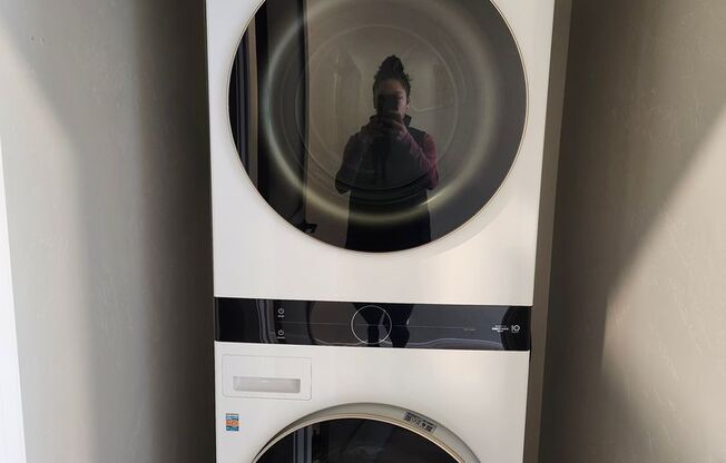 2 beds, 1 bath, 966 sqft, $1,500, Unit 201