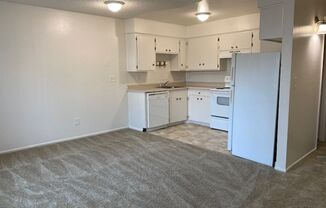 2 beds, 1 bath, 700 sqft, $1,379, Unit 5B