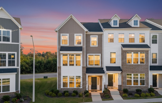 335 CHESAPEAKE CMNS ST