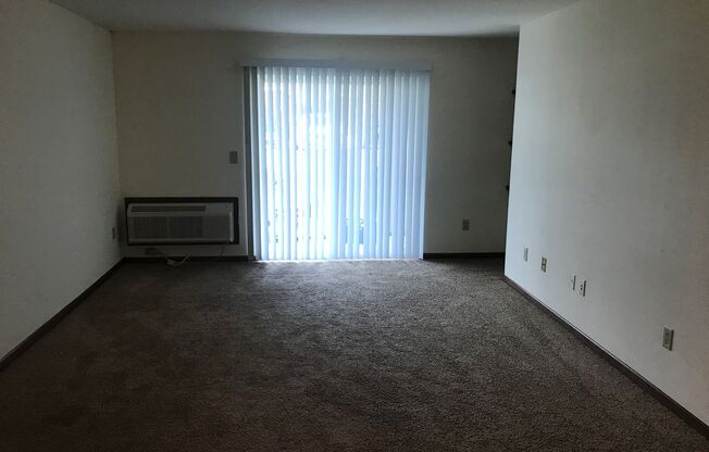 2 beds, 1.5 baths, 1,040 sqft, $1,800, Unit 3172-101