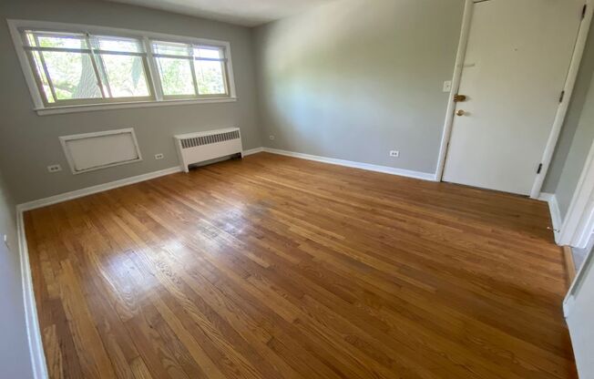 1822 Monroe, LLC