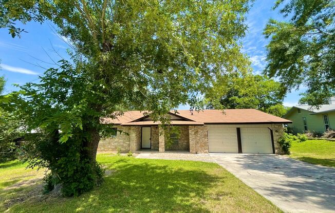 Remodeled Beautiful 1 Story Home!