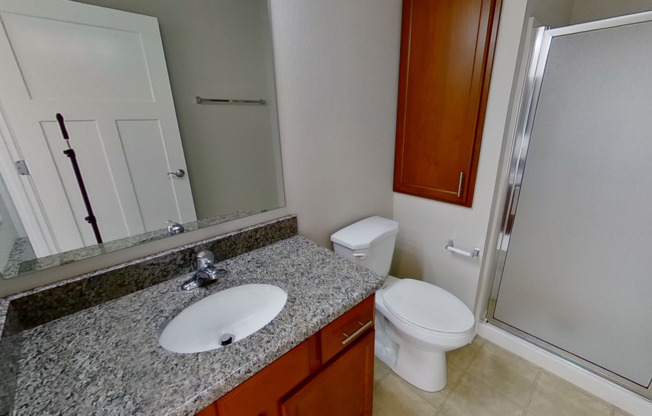 3 beds, 2 baths, $2,085, Unit 18