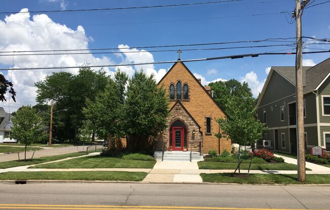 Beautiful apartment in a redeveloped church - Creston neighborhood.