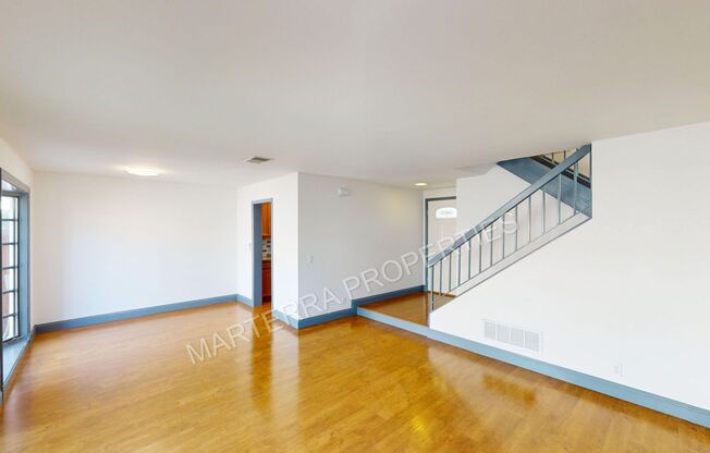 2-bedroom Townhome in Irvine!