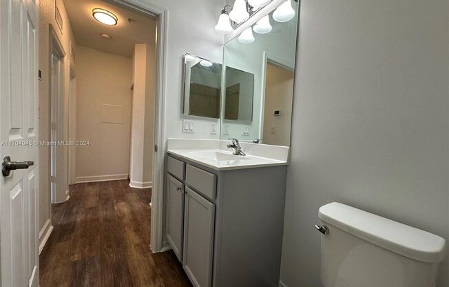 2 beds, 2 baths, 1,088 sqft, $2,995, Unit 10630 NW 88th St appt 203 (A11704948)