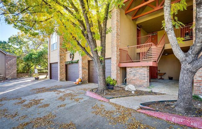 1 bed, 1 bath, $1,195, Unit Unit 421