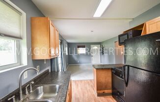 1 bed, 1 bath, $1,295