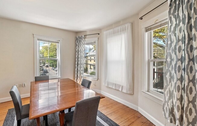 38 Roberts Rd 1