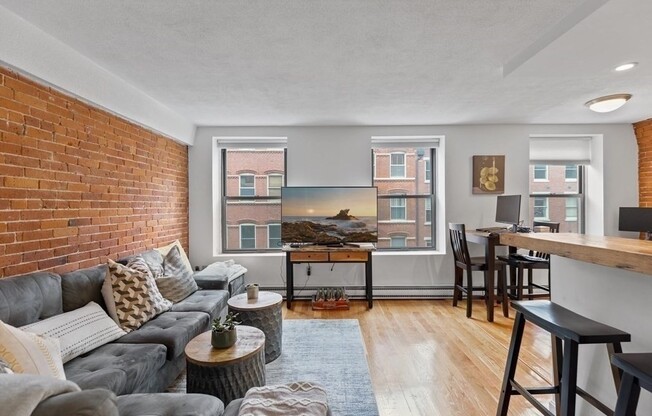117 FULTON ST