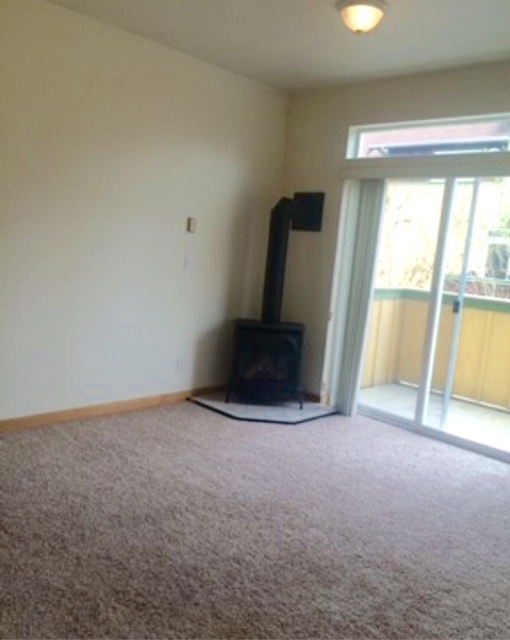 Courtyards Condominium unit in Town