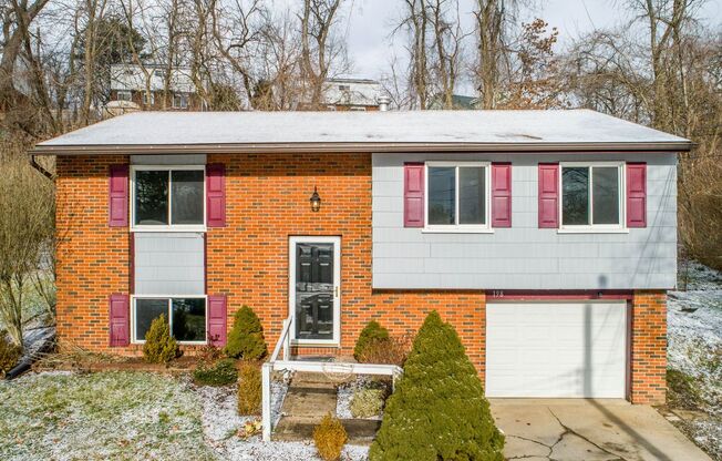 AVAILABLE OCT 1ST!! BEAUTIFUL 4 BEDROOM IN PENN HILLS!!