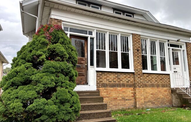 1110 - 1112 Maplewood Avenue