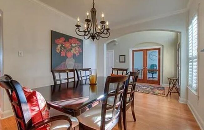 Gorgeous 4-bedroom home!