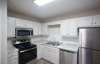 2 beds, 2 baths, $1,100, Unit 809