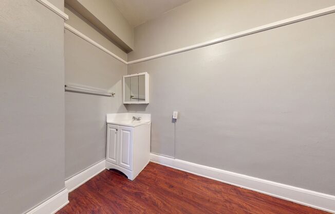Studio, , 131 sqft, $1,100, Unit 10