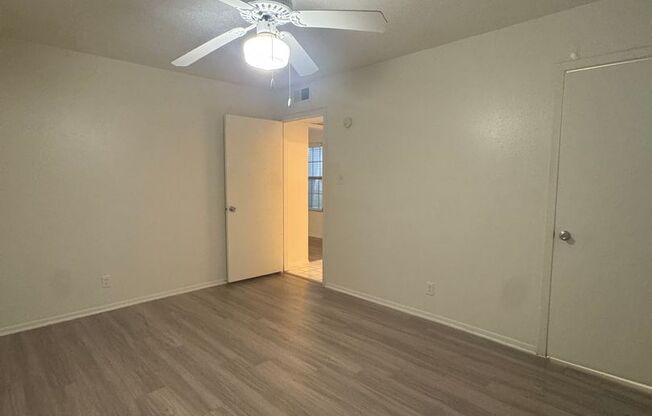 1 bed, 1 bath, 650 sqft, $1,289, Unit SUX-109