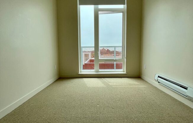 1 bed, 1 bath, 600 sqft, $1,925, Unit 409