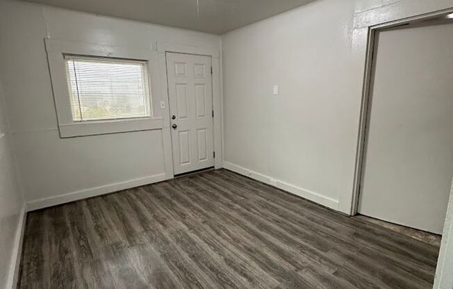 2 beds, 1 bath, 950 sqft, $1,195, Unit 2108