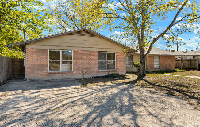 308 E CHERYL DR