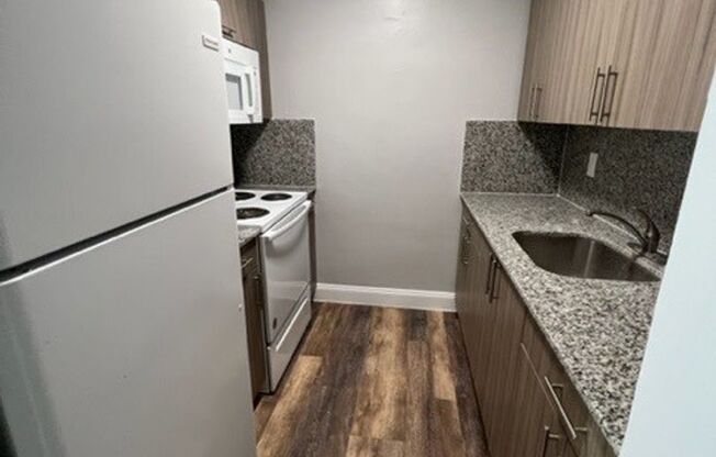 1 bed, 1 bath, 583 sqft, $1,695, Unit 2300-108
