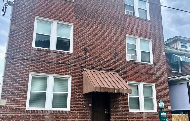 1144 Tennessee