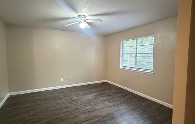 1 bed, 1 bath, 725 sqft, $1,200, Unit 1006