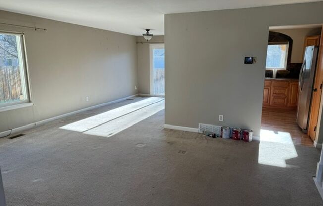 Mid Town Fort Collins Home for lease!