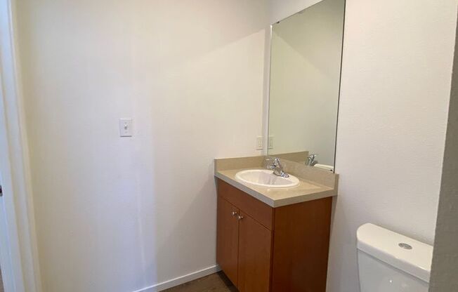 Studio, 1 bath, 175 sqft, $1,265, Unit 4212