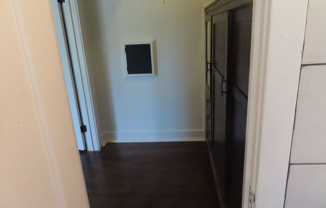 Studio, 1 bath, 400 sqft, $645, Unit #12