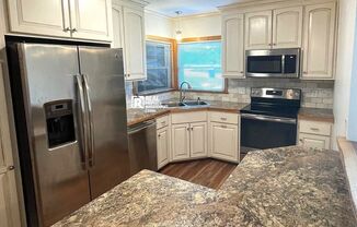 1127 GLENFIELD DR